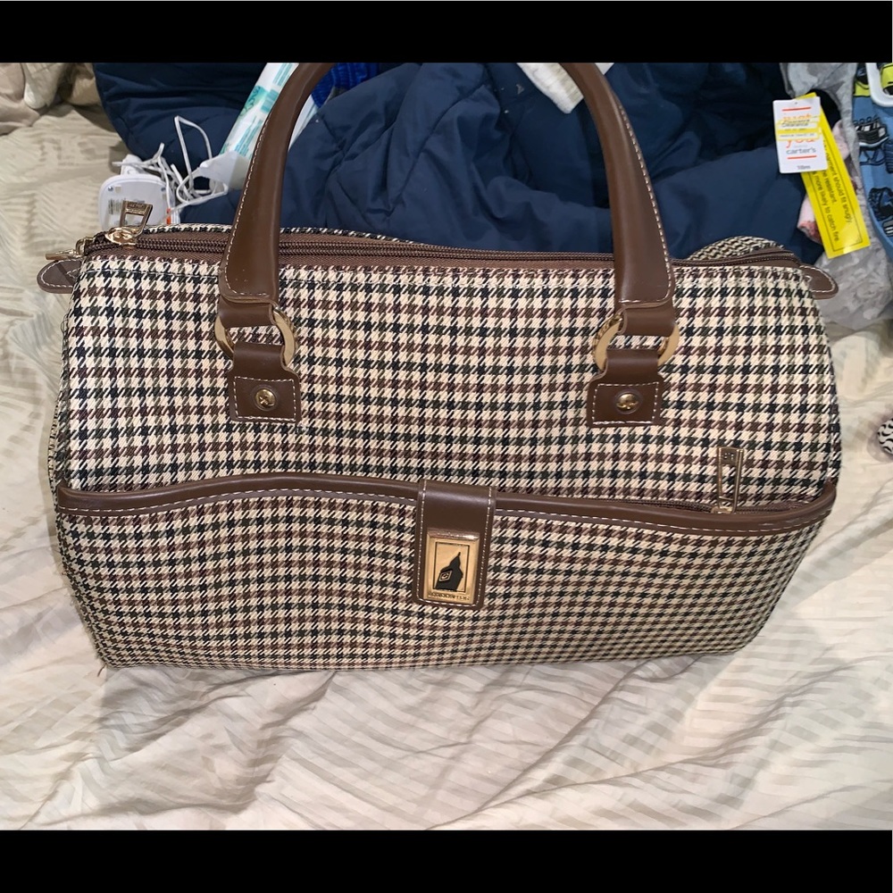 London Fog Carry On Bag